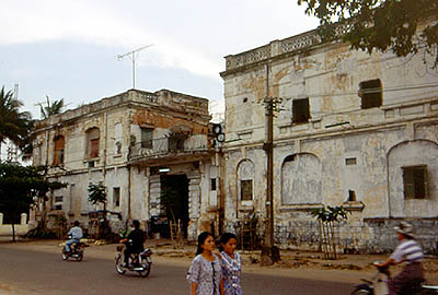 &copy; F. Jeorge ou L. Gourgeon